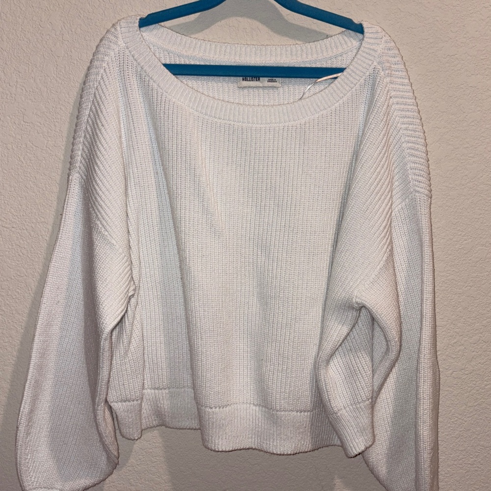 Hollister XS white drop shoulder sweater